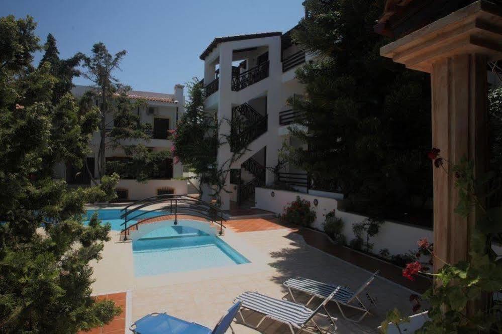 Rena Apartments Gouves Exterior foto